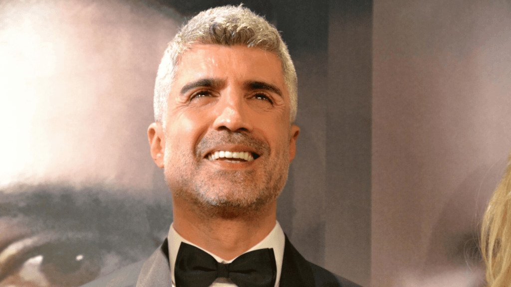 Özcan Deniz: “Bizden Olmaz” Dediği Kadınla Evlendi