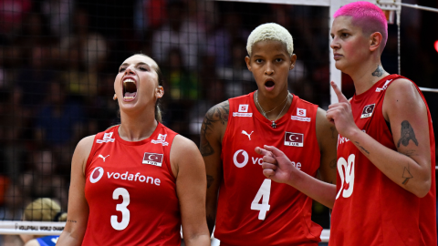 Voleybol Final Maçı Ne Zaman? Filenin Sultanları Tarih Yazıyor