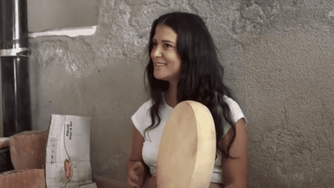 Boyner Kızı Elif’in Şaşırtan Köy Hayatı