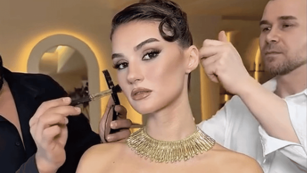 Gizem Güneş Elle Style Awards Kombiniyle Sınıfta Kaldı