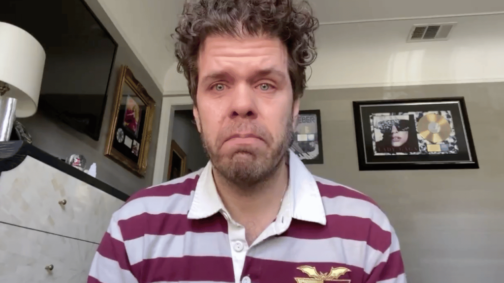 Perez Hilton Hastanede: TikTok Yayınında Şok
